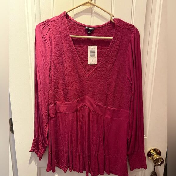 Torrid Crinkle Blouse - Picture 2 of 5